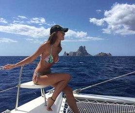 c罗被模特爆料了吗视频,C罗被模特爆料视频引发热议